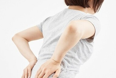 腰痛と反り腰の関係性はご存じですか？